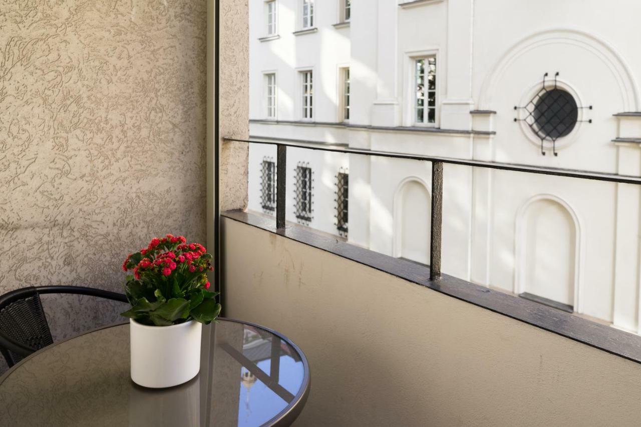 Old Town Grand Theatre Apartment 2 Warsaw Exterior photo